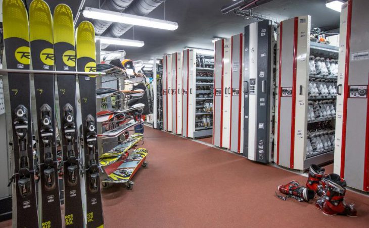 Club Med Val-d'Isere, Boot Room